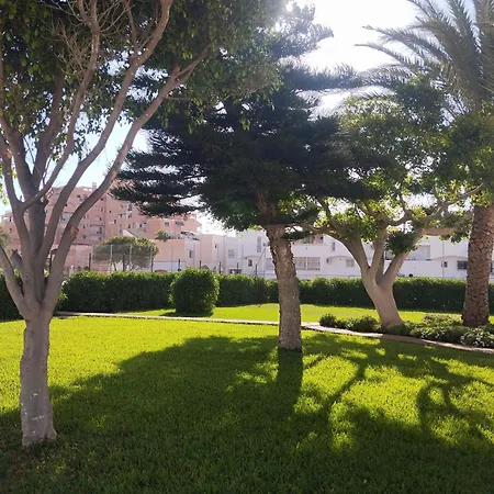 Mediterraneo Playa Apartment *